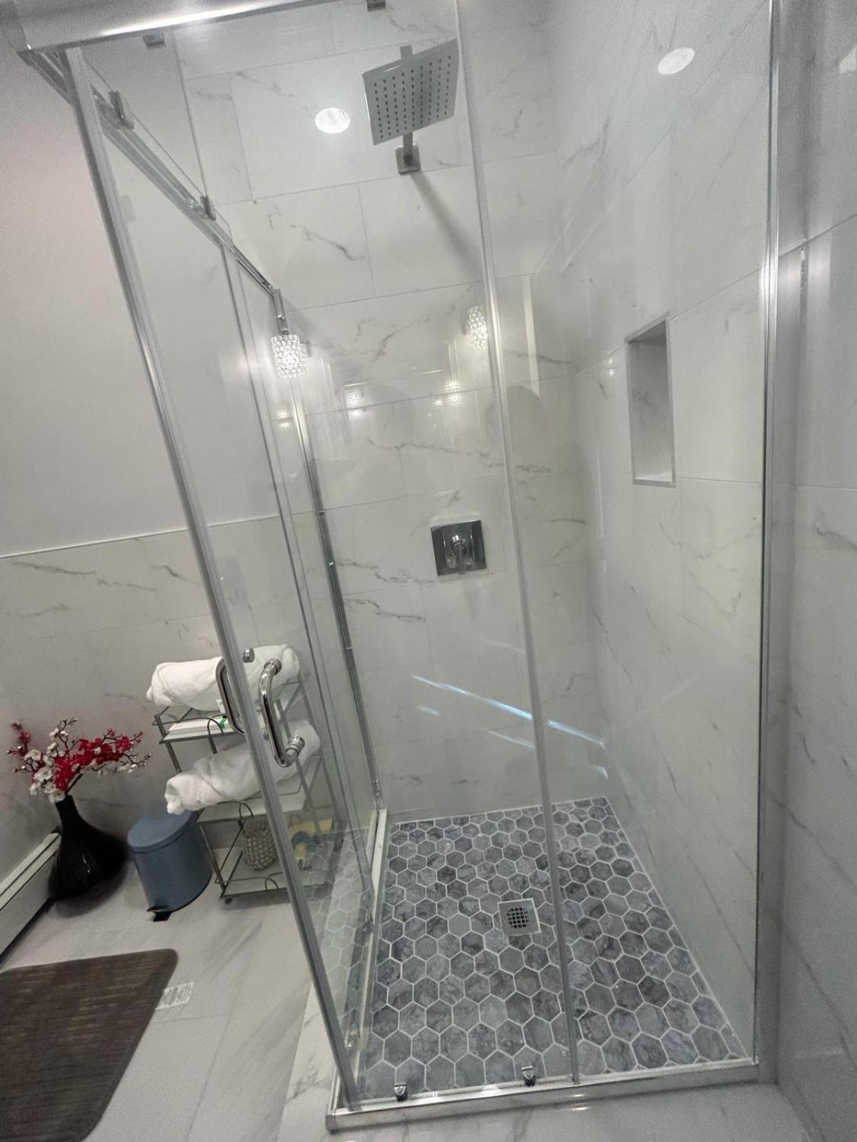 Private Suite In Huntington Station Zewnętrze zdjęcie