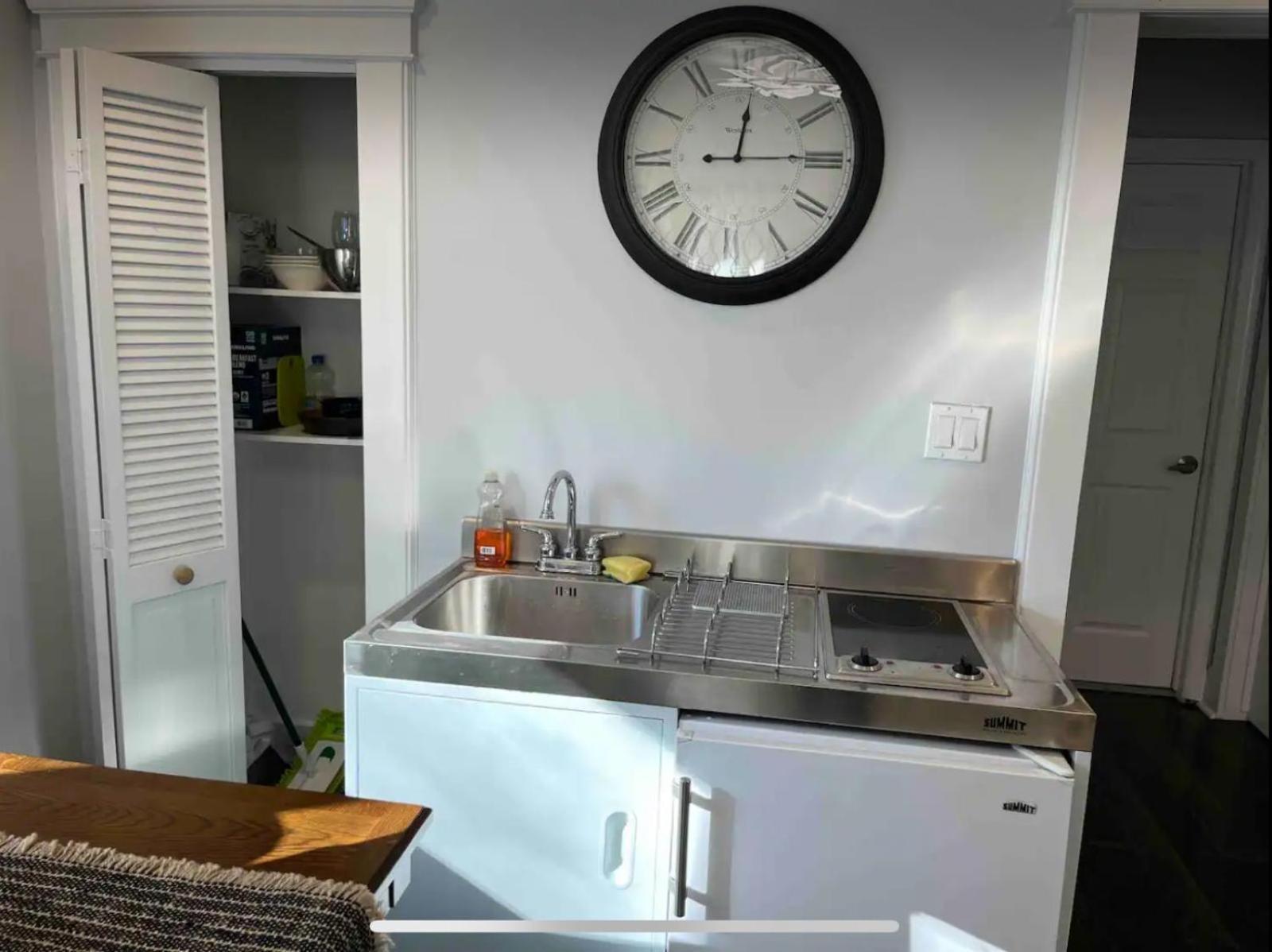 Private Suite In Huntington Station Zewnętrze zdjęcie